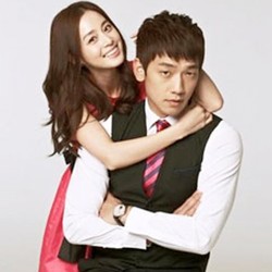 Dibaptis, Rain Akan Segera Menikah dengan Kim Tae Hee?