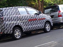 Dikerudungi Stiker, Innova Model 2016 Diuji di India