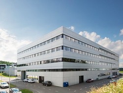 Pusat Penelitian dan Pengembangan Porsche Makin Canggih dan Modern