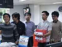 Peduli Korban Gaza, dMasiv Ngamen di Kantor detikcom