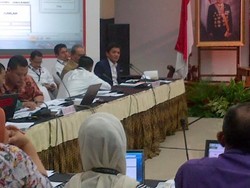 Tak Punya Surat Mandat, Saksi Prabowo-Hatta Ngotot Bicara di Rekap KPU