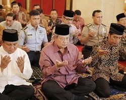 Kubu Jokowi Buka Pintu Kerjasama dengan Golkar dan Demokrat