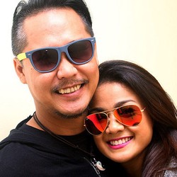 Nirina Zubir dan Ernest Sudah Puas dengan 2 Anak