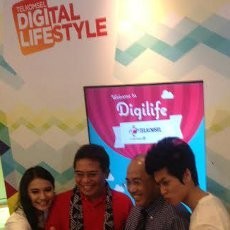 Kongkow di Pojok Teknologi Telkomsel