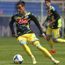 Serie A dan Liga Champions Sama Pentingnya buat Napoli