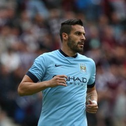 Negredo Tak Mau Pergi dari City