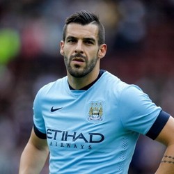 Cedera Metatarsal, Negredo Absen Beberapa Bulan