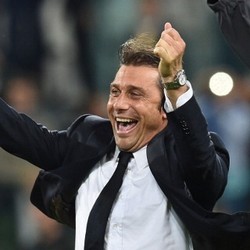 Conte Kembali Dapat Dukungan untuk Latih Italia