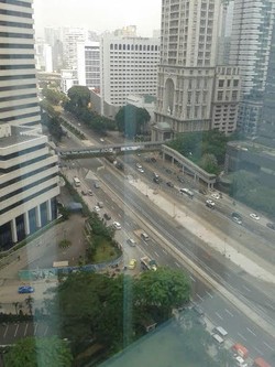 Penetapan Capres, Suasana Sudirman Sepi dan Orang Kantoran Pulang Cepat