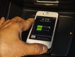 Cas Smartphone di Masa Depan Tidak Perlu Kabel