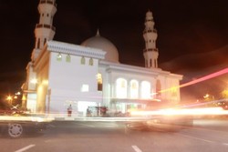 Masjid Kesultanan Oman Ada di Banda Aceh