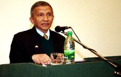 Amien Rais Datang ke Rumah Polonia