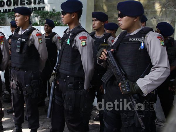 Pengamanan Gedung KPU Diperketat