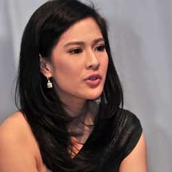 Dian Sastro Segera Kembali ke Layar Lebar