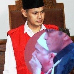 Hoamm.. Dengar Keterangan Saksi, Guntur Bumi Menguap