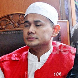 Sidang Selesai, Guntur Bumi Bungkam dan Terlihat Lelah