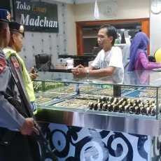 Jelang Lebaran, Polisi Lamongan Amankan Beberapa Objek Vital