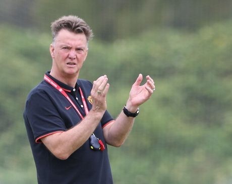 Van Gaal Minta Rumput Carrington Diganti Seperti di Old Trafford