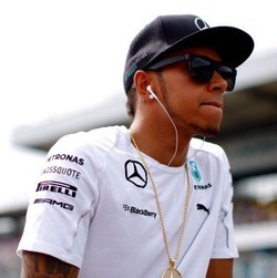 Hamilton Siap Hadapi Masalah dan Tantangan