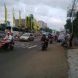 Jelang Buka Puasa, Pejaten Arah Ragunan Macet Parah