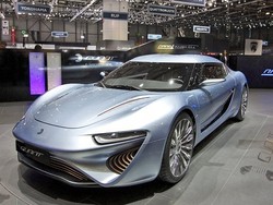 Mobil Listrik Super Kencang dari Eropa