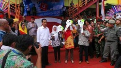 Menjajakan Kaki di Belantara Bisnis Hingga Akhirnya Dipanggil Jokowi