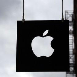 Apple Digugat Karyawan