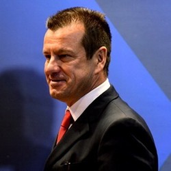 Tangani Brasil, Dunga Bawa Semangat Mandela