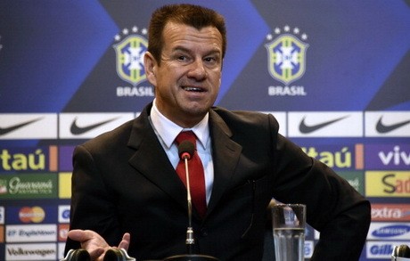 Kerja Keras Menanti Brasil dan Dunga