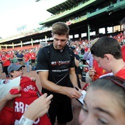 Zidane: Gerrard Pensiun dari Timnas di Saat yang Tepat