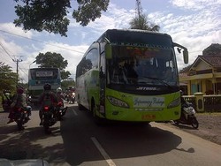 Pemudik Menuju Tasikmalaya Mesti Hati-hati dengan Perlintasan Kereta Api