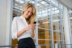 Dampak Negatif Internet dalam Berkarir yang Mempengaruhi Pekerja Muda