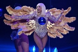 Ini Respon Lady Gaga Setelah Banyak Orang Mengkritik Gemuk