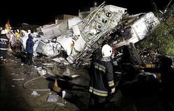 Korban Tewas Kecelakaan Pesawat TransAsia di Taiwan 47 Orang