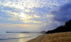 Senja di Pinggit Pantai