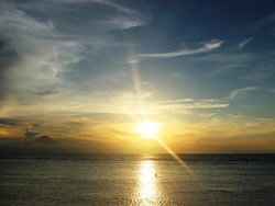 Sunset Bersama Gunung Agung