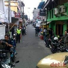 Besok, di Lokalisasi Dolly dan Jarak akan Dipasang Plakat Bebas Prostitusi