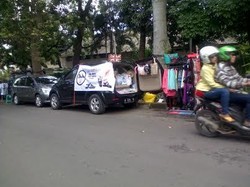 PKL Bermobil di Bandung ini tak Ditindak, ke Mana Satpol PP?