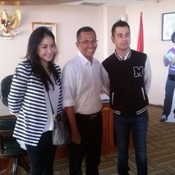 Ada Raffi Ahmad dan Nagita di Kantor Dahlan Iskan, Ngapain Ya?