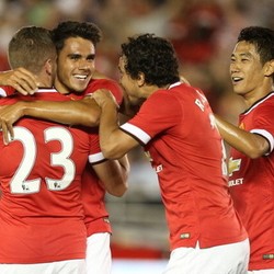 MU Menguji Keampuhan Formasi 3-5-2 Milik Van Gaal