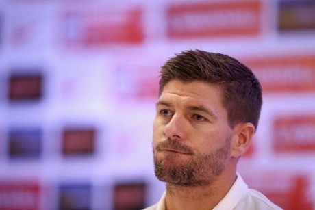 Ketika Steven Gerrard Disebut Pensiun dari Cricket