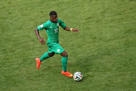 Serge Aurier Gabung PSG dengan Status Pinjaman