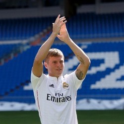 Menebak-nebak Komposisi Gelandang Madrid Musim Ini