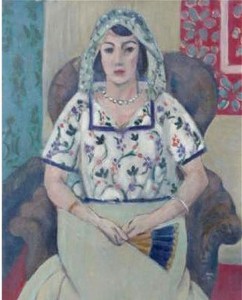 Dua Patung yang Hilang Ditemukan di Apartemen Tua