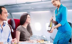 Turis Asing Naik Garuda, Serasa Sudah Ada di Indonesia