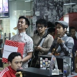 Ini Dana yang Terkumpul dari Ngamen Bareng dMasiv untuk Palestina