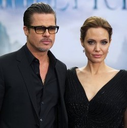 Brad Pitt dan Angelina Jolie Akan Menikah di By The Sea