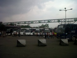 Terminal Leuwipanjang Belum Menggeliat, Puncak Mudik Diprediksi Besok