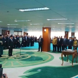 Sah, Mirza Adityaswara Kembali Jadi Deputi Gubernur Senior BI