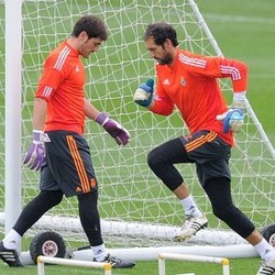 Ancelotti di Antara Casillas dan Diego Lopez